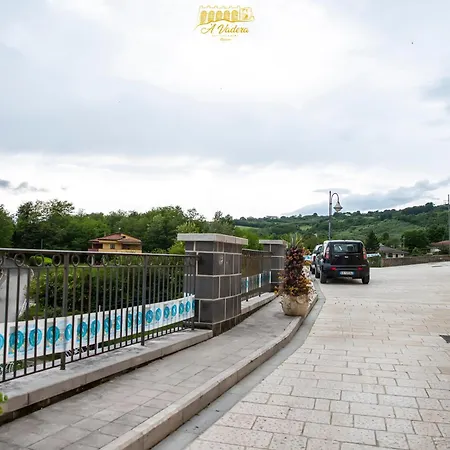 ベッド・アンド・ブレックファスト 'a Vadera 4*